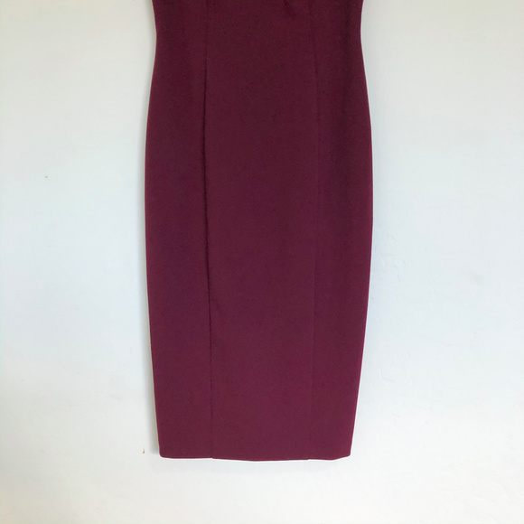 Connected Maroon Knee Length Sleeveless Dress - Picture 3 of 7